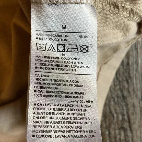 Old Navy | Flinstones Graphic T-Shirt - Picture 5 of 6